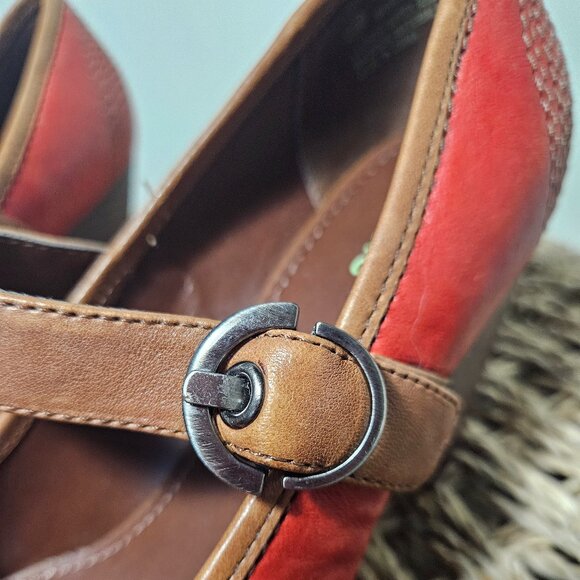 NICOLE Red Heels, Women's size 7.5 M - Picture 5 of 6